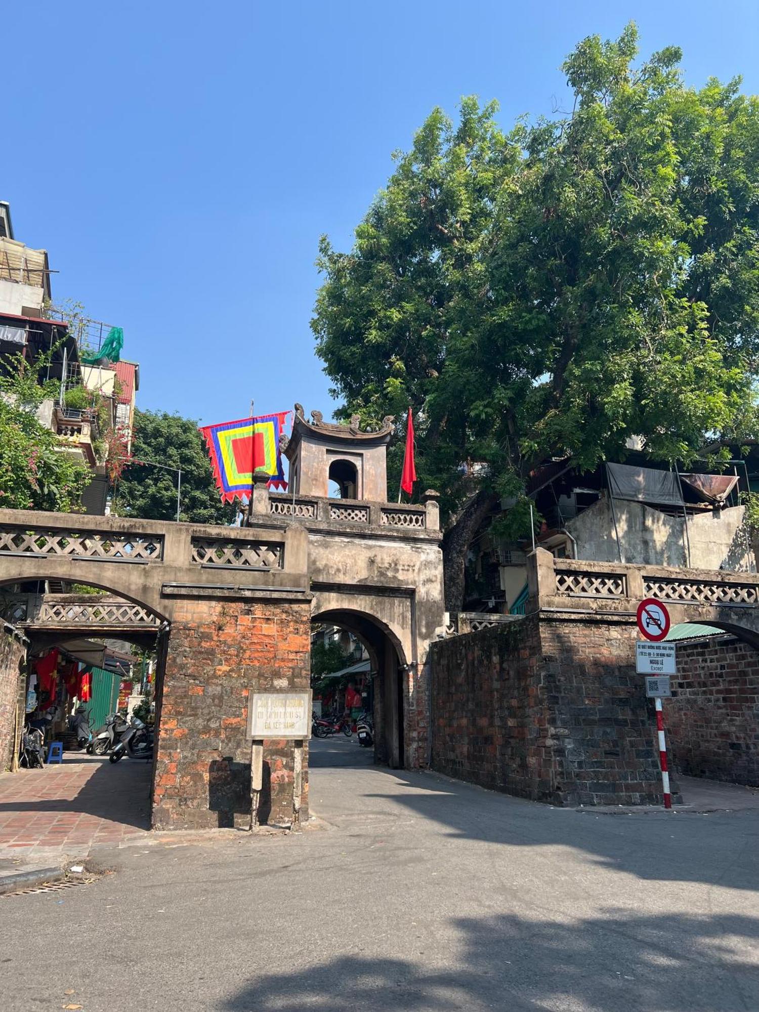 Lh Homestay Hanoi Exteriör bild